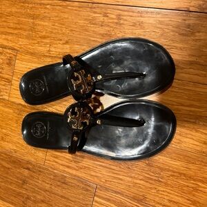 tory burch size 6 jelly sandals